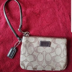 Small Coach wristlet